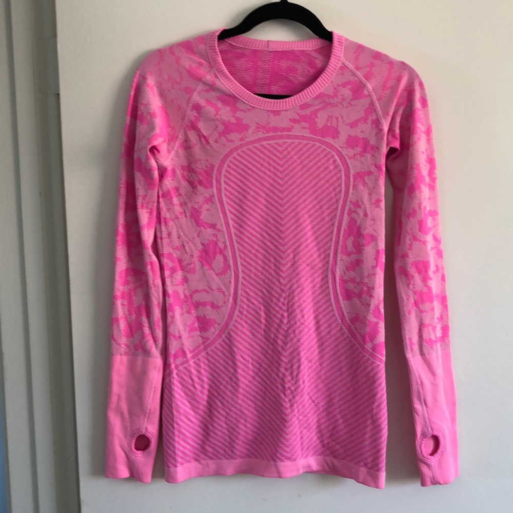 Lululemon long sleeve swiftly